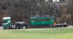 Tram 202